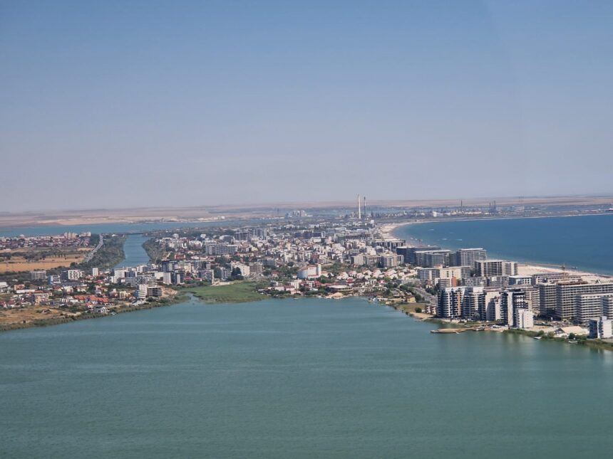 aproximativ 40 000 de turisti sunt asteptati pe litoral de 1 mai iata ce evenimente vor fi organizate luna viitoare 67f4f920b25d4