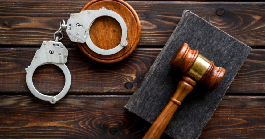 barbatul din constanta care a omorat doua femei pentru a le fura masinile de lux si a recunoscut faptele el risca inchisoare pe viata 67efd5a0108de