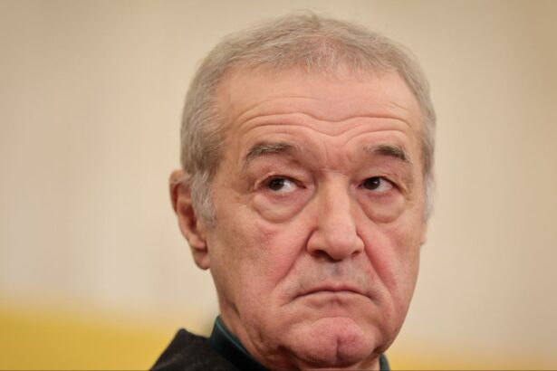 becali pus sa aleaga intre mitrita baiaram si louis munteanu doar pe el as da 3 milioane maxim 4 6807895c35236