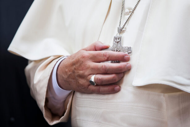 calea catre papalitate care sunt cerintele necesare pentru a deveni papa 6807b2bf82e38