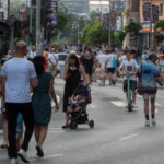 calea victoriei redevine pietonala in weekenduri cand incepe proiectul strazi deschise in bucuresti 67efeafee2d79