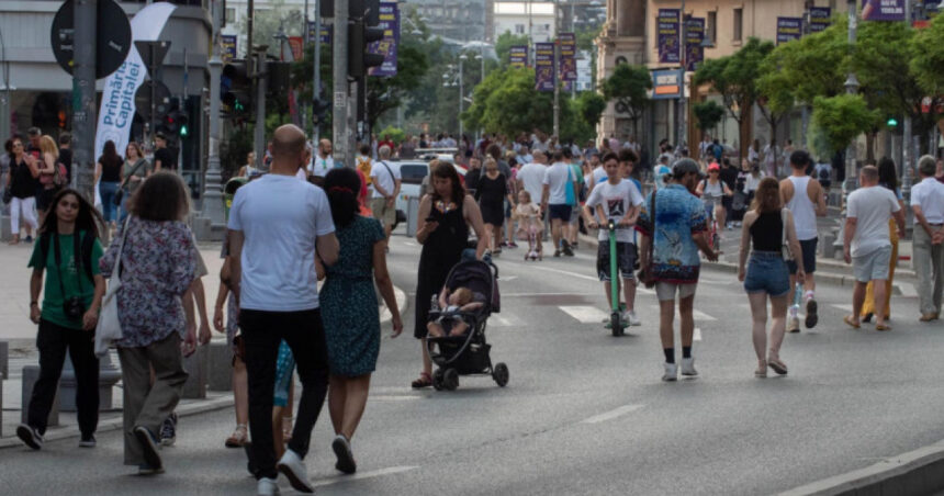 calea victoriei redevine pietonala in weekenduri cand incepe proiectul strazi deschise in bucuresti 67efeafee2d79