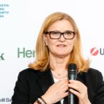 cati bani castiga elisabeta lipa din functiile pe care le detie adevarul a iesit la iveala astea sunt salariile mele 67ebbcedcaad2