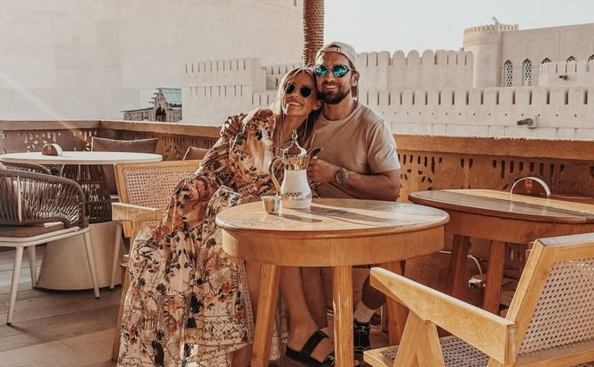 ce au mancat dani otil si gabriela prisacariu sotia lui in vacanta de paste dezamagiti de preparatul primit in oman ne intoarcem in romania 680753d06be89