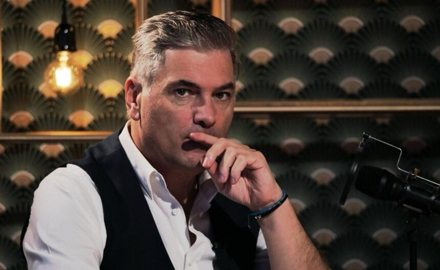 ce ii cer oamenii lui mircea radu cand il vad si il opresc pe strada sunt un norocos exclusiv 67efca08428ce