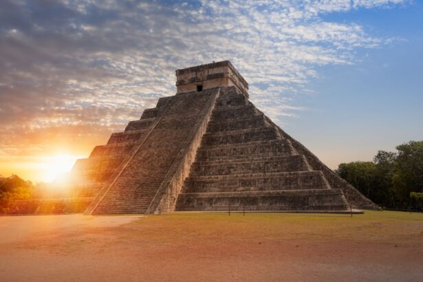 ce se afla in interiorul piramidei de la chichen itza 67fa83d65329c