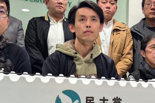 cel mai vechi partid pro democratie din hong kong se dizolva in contextul in care beijingul nu mai lasa loc pentru disidenta 6804969f48de2
