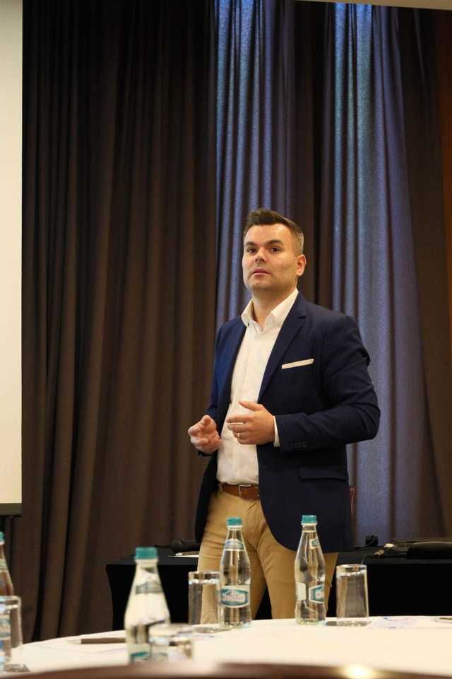 chinezii zte vor sa dubleze cota de piata in romania negociem cu altex si flanco 6811a693f35ad