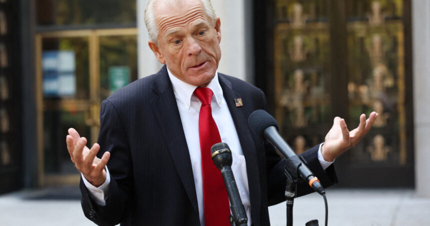 cine e peter navarro creierul din spatele razboiului tarifelor ginerele lui donald trump l ar fi descoperit pe amazon 67f7675fa165f