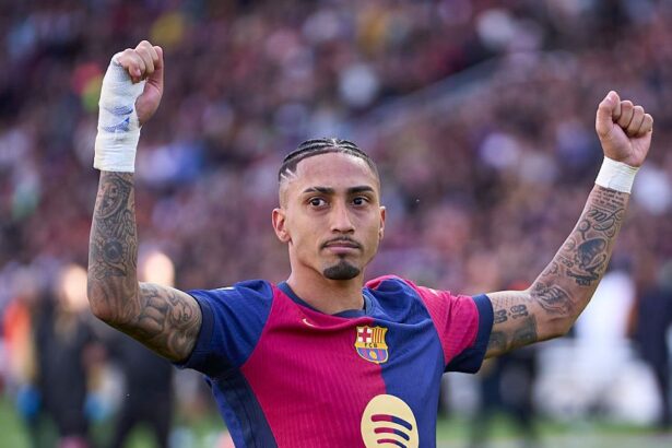 cine l a convins pe raphinha sa ramana la fc barcelona 6804c3372cde4