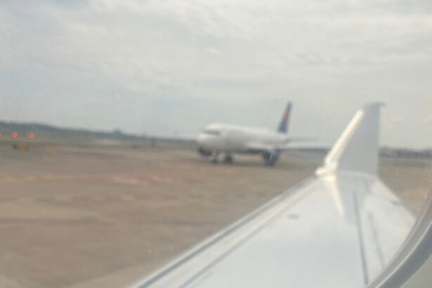coliziune pe pista aeroportului ronald reagan la washington intre doua avioane la bordul unuia se aflau cinci alesi din congres 67f825be10f0f