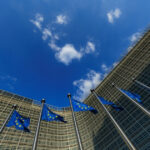 comisia europeana cauta cai de a interzice firmelor din ue sa incheie noi contracte pentru combustibilii fosili de la rusi 6808ed4b3f990