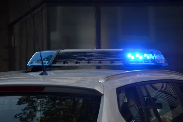 copil agresat de un barbat in cartierul compozitori a intervenit politia 67f690911a26d