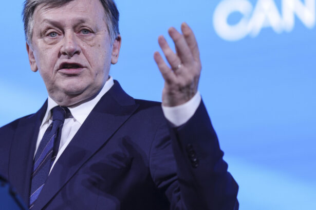 crin antonescu nu si retrage candidatura finala simion ponta cred ca i doar in mintea domnului nicusor dan 67eda3831cfe4