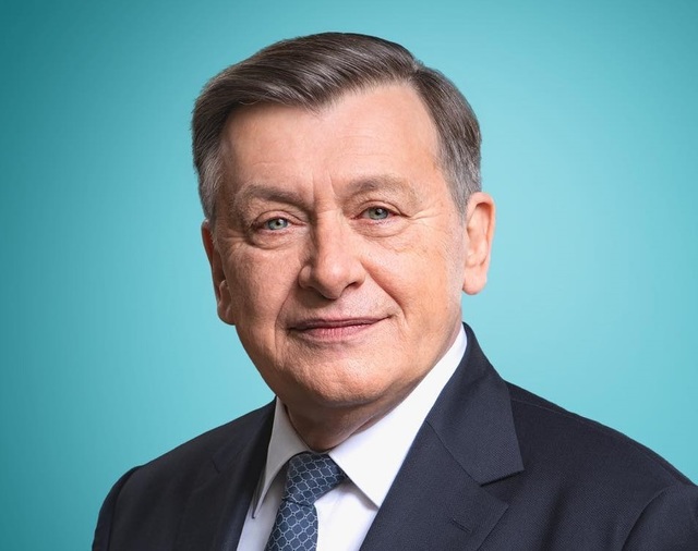 crin antonescu vrea ca ue sa renunte la green deal verzi si saraci nu este o optiune pentru mine 67fd17a7664ff