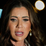 cum i a fost furata geanta gucci secretarului pentru securitate interna al sua ce au surprins camerele video din restaurant 680894b8984be