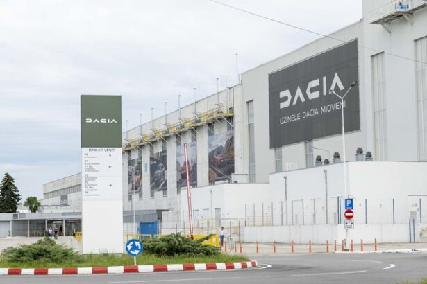 dacia va finanta viitorul parc fotovoltaic cu bani din pnrr 680efff7ef5a2