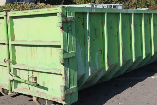 deseurile voluminoase se colecteaza in poarta 6 unde sunt depozitate containerele speciale ale polaris 681089dc0fac7