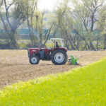 din ghidul programului rabla pentru tractoare lipsesc categoriile cele mai utilizate de micii fermieri se cere schimbarea ordinului 680a61f6113f4