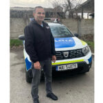 dragos lamboiu de la politia mangalia eroul zilei a prins trei indivizi care incercau sa pacaleasca o batranica 67ee65f0b44e4