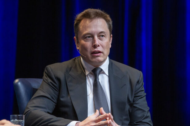 elon musk accepta interviuri doar cu jurnalisti care il lauda de ce evita aparitiile care il pun in dificultate 680517e4cc88d