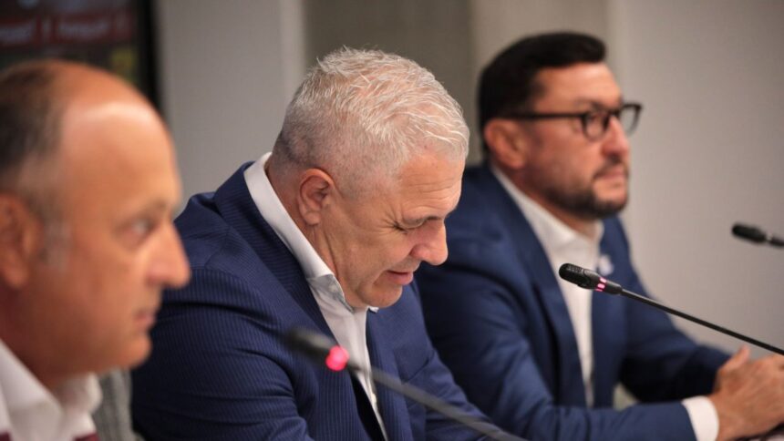 exclusiv e gata marius sumudica a fost anuntat oficial ca se desparte de rapid 680f3699de5bf