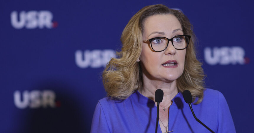 exclusiv reactia elenei lasconi dupa ce lideri usr au decis sa l sustina pe nicusor dan la alegerile prezidentiale categoric nu ma retrag 67f6511c7ce9d