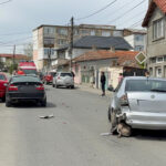 foto accident rutier la medgidia doua masini s au ciocnit o femeie a fost ranita 67fcea1b9df64