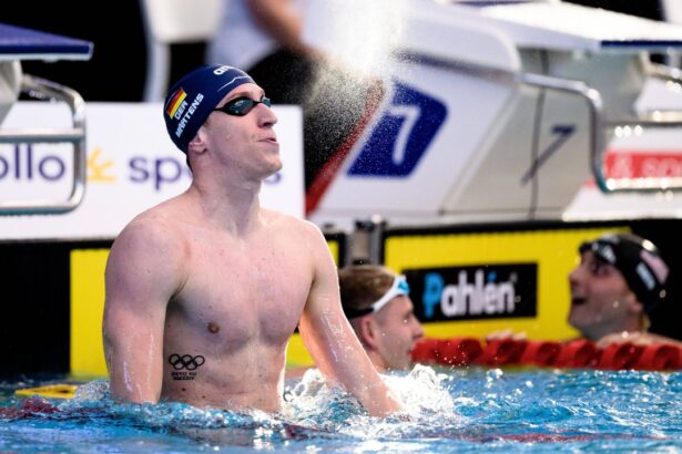 foto in sportul lui david popovici a mai picat un record un neamt a corectat un record mondial care data de 16 ani 67fb9dcb8b1f0
