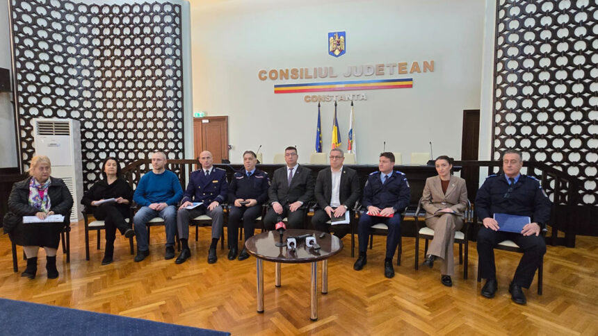 foto sedinta a colegiului prefectural ce masuri vor fi luate pentru sarbatori pascale in siguranta 67fcb98e7399b