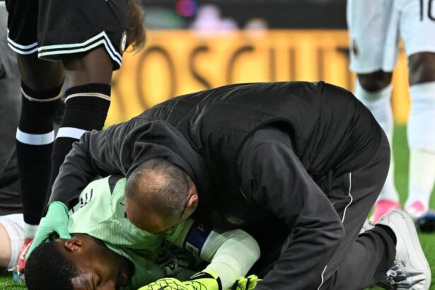 foto si video accidentare horror a lui mike maignan tammy abraham s a rugat pe teren pentru colegul sau 67f9fb6cb13a1