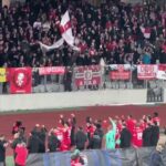 foto si video imaginile bucuriei dinamovistii au sarbatorit alaturi de fani dupa victoria cu universitatea cluj 67fac76dd0466