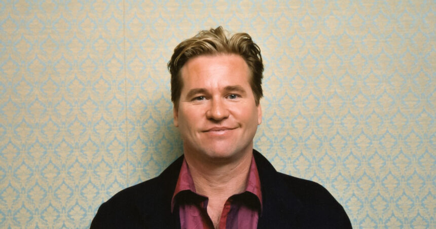 galerie foto val kilmer a murit la varsta de 65 de ani actorul a fost cunoscut pentru rolul din batman si cel al lui iceman din top gun 67ecc9bae1a05