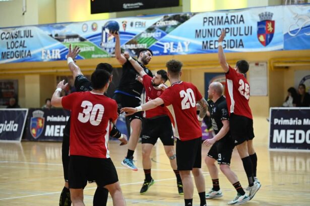 handbalistii de la cs medgidia au bifat al treilea succes consecutiv pe teren propriu 67fccd31af175