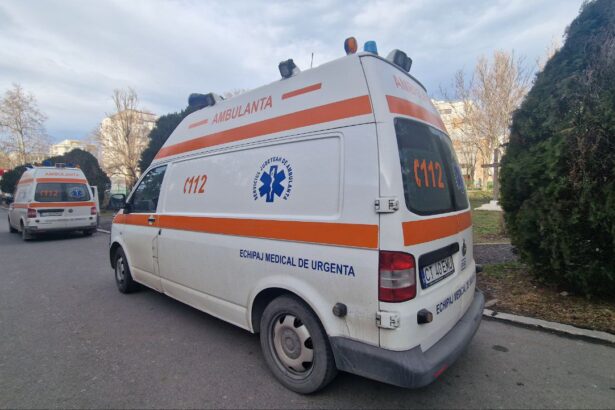 harsova tanar fara permis de conducere implicat intr un accident rutier 6801019b8bb7f