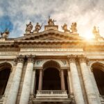 istoria papalitatii un neam de 266 de papi de la sfantul petru la francisc 680f395529049