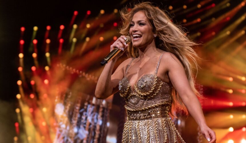 jennifer lopez a anuntat concert in bucuresti cand vine artista in romania 67f4db4d56d9a