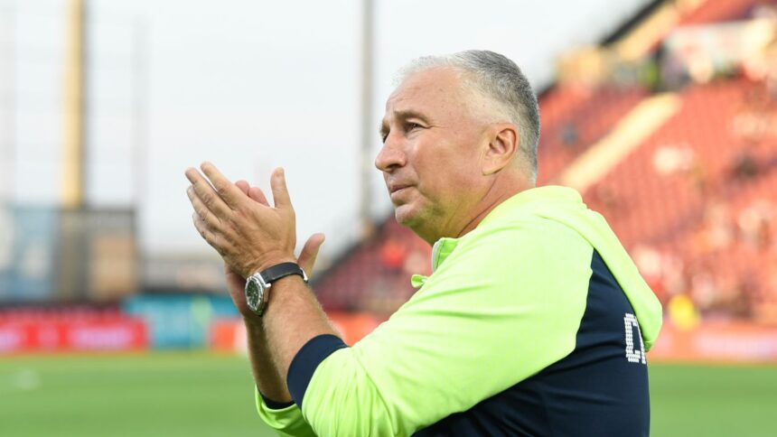 jucatorii remarcati de dan petrescu dupa cfr cluj universitatea craiova 2 0 numai la superlativ se poate vorbi 67f4ce1053d7d