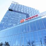 kmg proprietarul rompetrol cauta investitori printre care si rusii de la tatneft pentru privatizarea a doua rafinarii 67ee0e0bcef18
