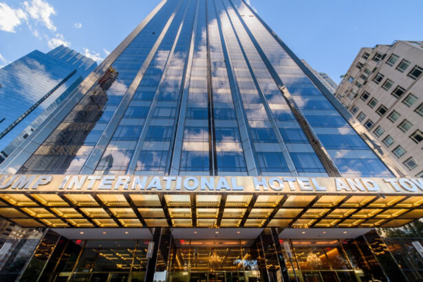 kremlinul ia in calcul ridicarea unui trump tower la moscova pentru a i face pe plac presedintelui sua 6807405e53529