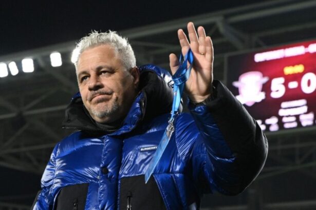 marius sumudica pus la colt rapid duce lipsa de un antrenor profesionist 6811e4ba9f2e9