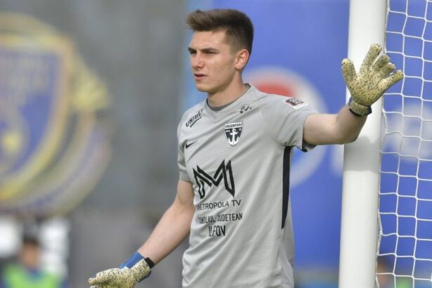 mihai popa revine degeaba la torino in vara clubul isi cauta deja un alt portar 67ffb9030046d