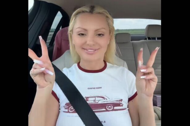motivul pentru care fanii au pus o la zid pe alexandra stan ce a facut vedeta pe autostrada nu stiam 67ffb130c7e08