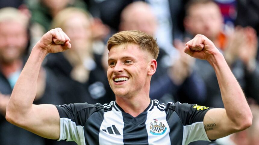 newcastle a sters pe jos cu manchester united fosta adversara a lui fcsb loc rusinos in campionatul angliei 67fbf5c53c45d