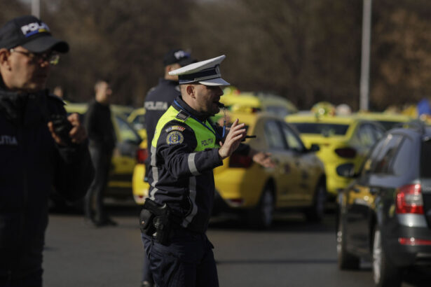 noua frauda la transportul in regim de taxi descoperita de autoritati prejudiciu de peste 2 milioane de lei 6800fcaa2dd42
