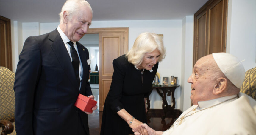 papa francisc i a primit pe regele charles si regina camilla la vatican ce le a transmis suveranul pontif 67f78d721156d
