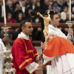 papa francisc inca in convalescenta a lipsit de la procesiunea anuala din vinerea mare de la roma 680336d37f110