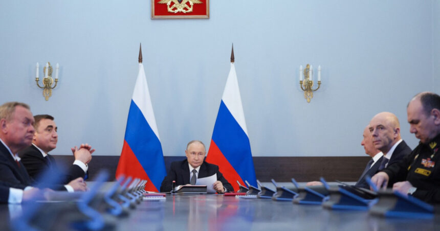 Planul lui Vladimir Putin pentru reînnoirea marinei ruse, după slăbirea acesteia de către Ucraina în Marea Neagră 1 planul lui vladimir putin pentru reinnoirea marinei ruse dupa ce a fost slabita de ucraina in marea neagra 67f933a596003