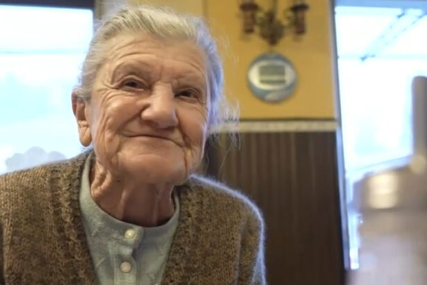 povestea femeii de 100 de ani care inca lucreaza ca barista aici e viata mea e ca un medicament 67f2a36d58e96