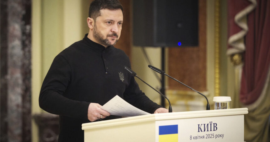 presedintele zelenski a cerut parlamentului de la kiev aplicarea legii martiale in ucraina inca 90 de zile 67fe563de9570